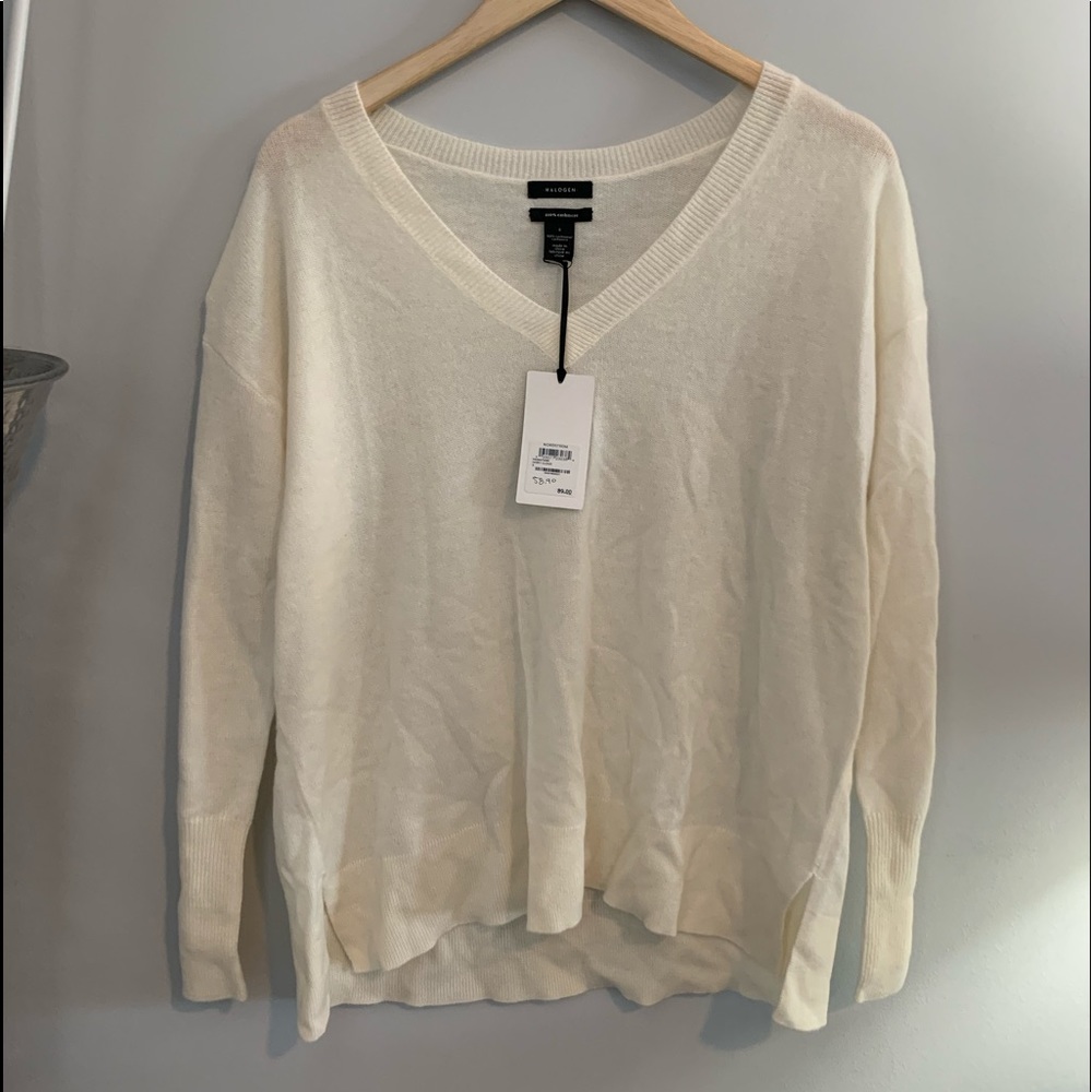 BRAND NEW Halogen Ivory Cashmere Shirt/Sweater